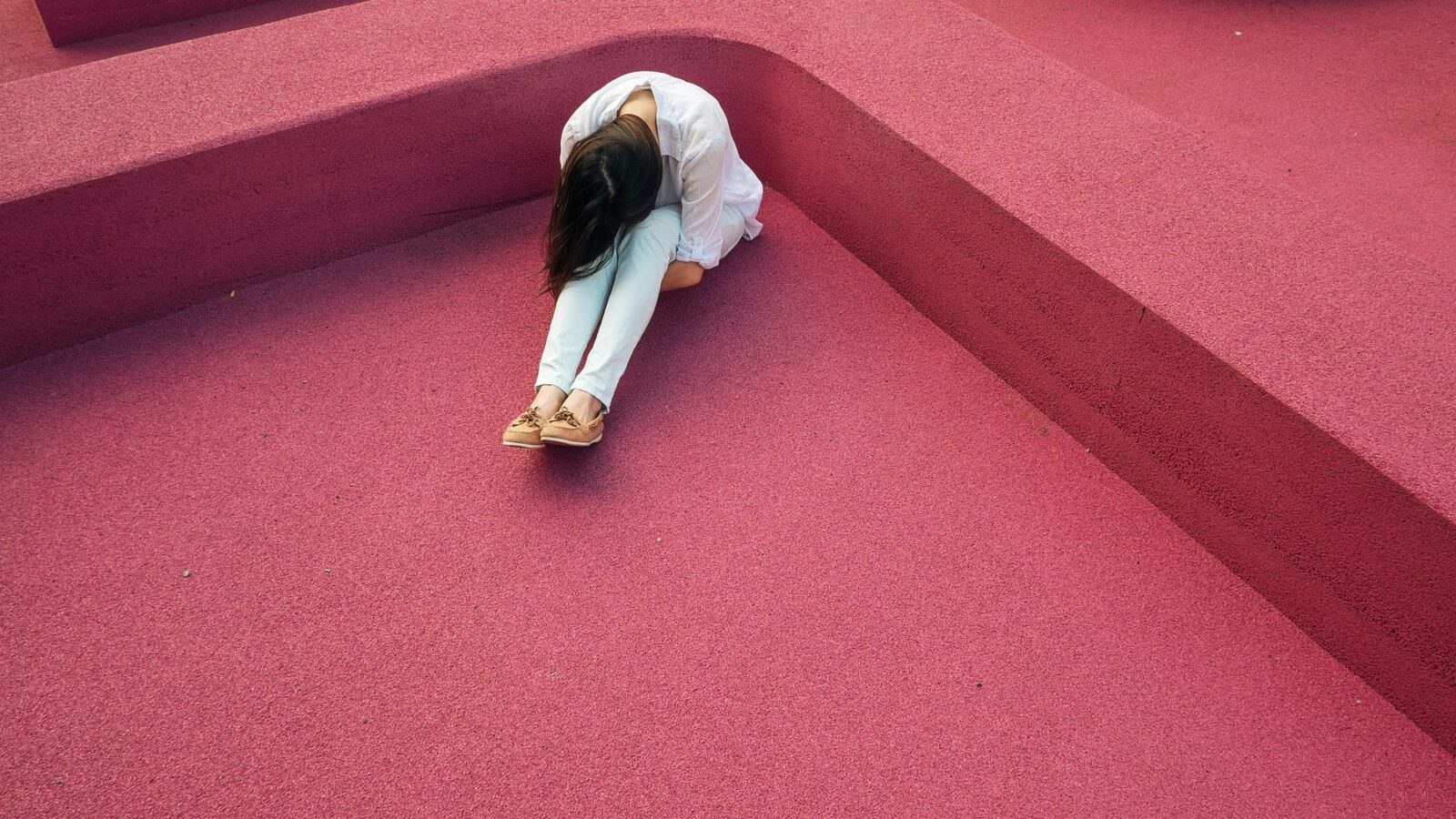 Burnout emocional e os sinais que ignoramos até ser tarde